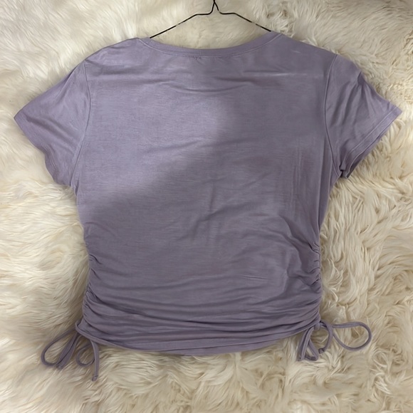Lilac Garage fitted t-shirt - Picture 2 of 3